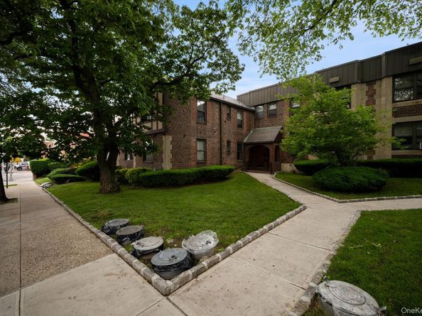 7607 Ditmars Boulevard 1C, East Elmhurst NY 11370