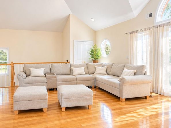 69-29 53rd Drive, Maspeth NY 11378