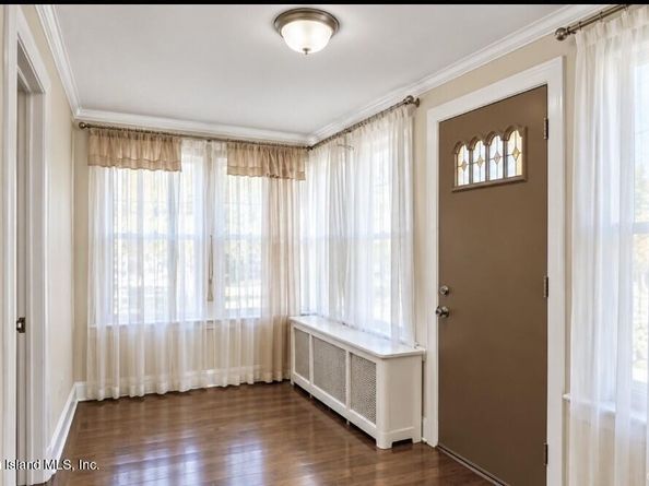 79-52 77th, Glendale NY 11385