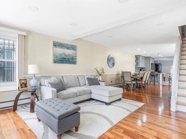 8818 201st Street, Hollis NY 11423