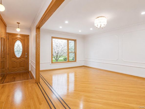 79-19 149th Street, Kew Garden Hills NY 11367