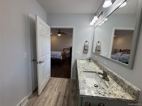 1661 Old Country Road 563, Riverhead NY 11901