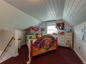 253 Melbury Road, Babylon NY 11702
