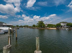 253 Melbury Road, Babylon NY 11702