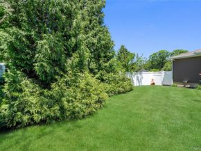 190 Sexton Road, West Babylon NY 11704