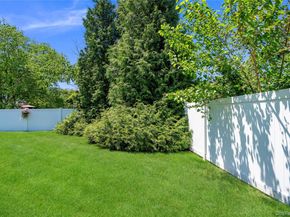 190 Sexton Road, West Babylon NY 11704