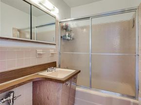 52-30 39th Drive 12L, Woodside NY 11377