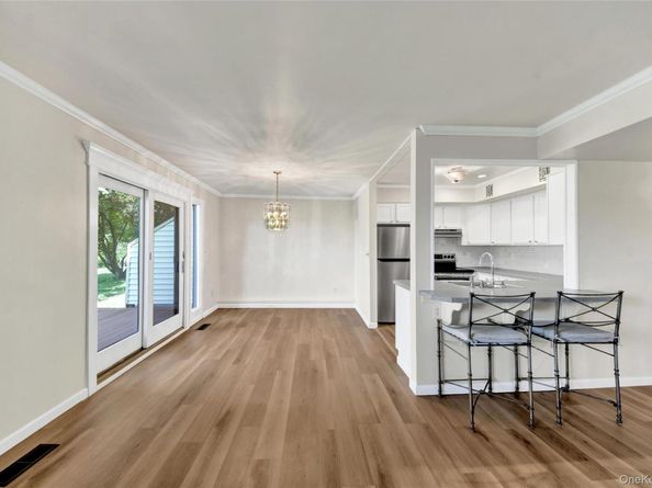 51 Jefferson Oval E, Yorktown Heights NY 10598