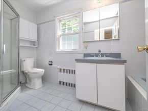 60 Atkinson Road, Rockville Centre NY 11570