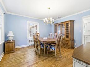 60 Atkinson Road, Rockville Centre NY 11570