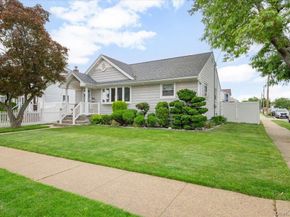 58 Myers Avenue, Hicksville NY 11801
