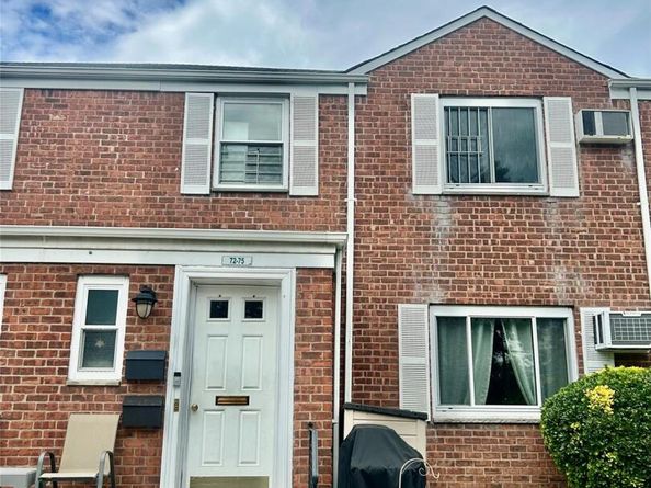 72-75 Little Neck Parkway G2, Glen Oaks NY 11004