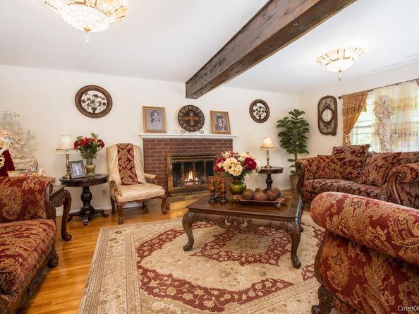 12 Princeton Drive, Dix Hills NY 11746