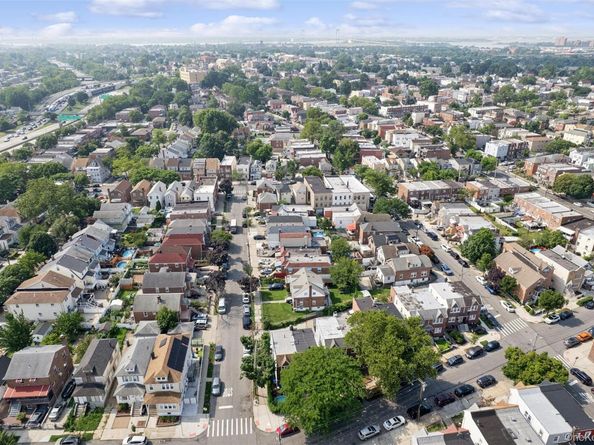 3046 Coddington Avenue, Bronx NY 10461