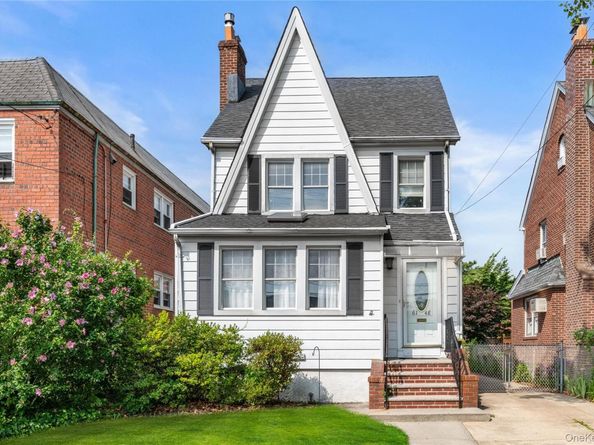 6148 220th Street, Oakland Gardens NY 11364