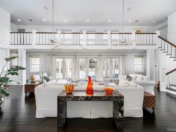 3 Polo Grounds Lane, East Quogue NY 11942