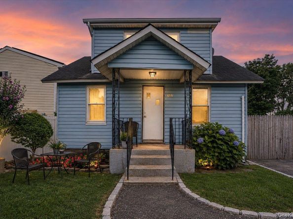 101 W 11th Street, Huntington Station NY 11746