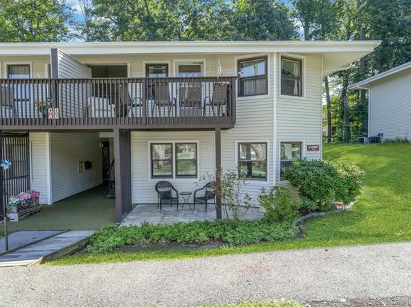 34 Warwick Place B, Yorktown Heights NY 10598