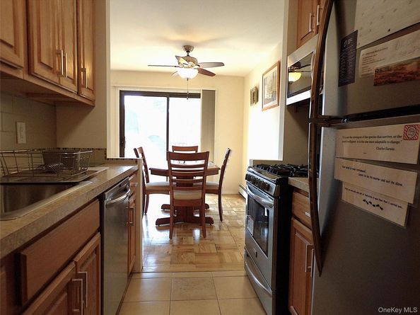 348 Central Park Avenue C5, Scarsdale NY 10583