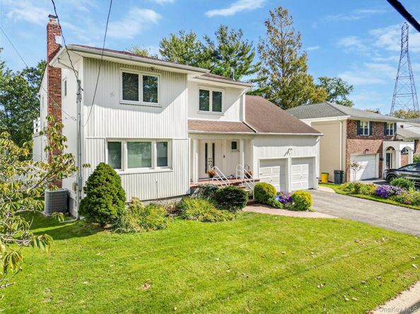 17 Lafayette Drive, Woodmere NY 11598