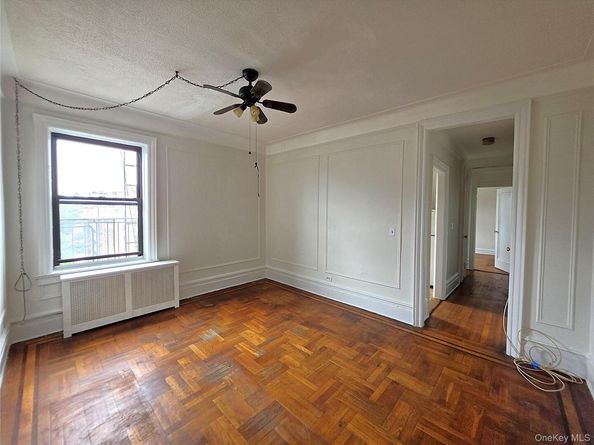 31-14 Crescent Street 7D, Astoria NY 11106