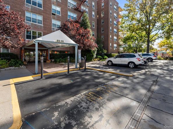 23-35 Bell Boulevard 1E2, Bayside NY 11360