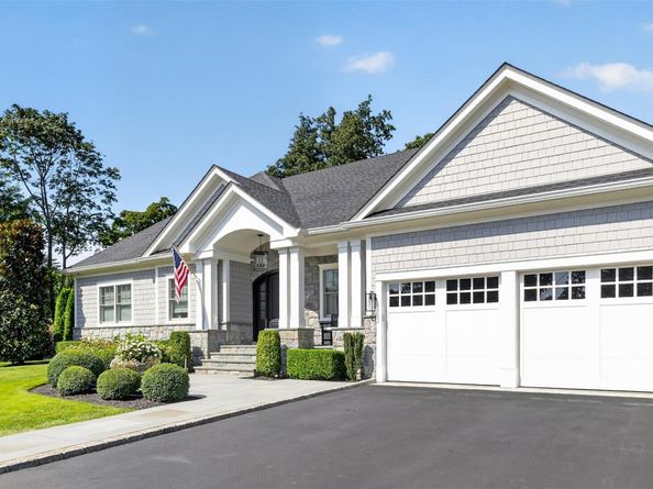14 The Spur, Locust Valley NY 11560
