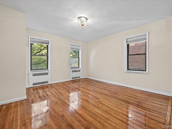 43-01 46th Street 2A, Sunnyside NY 11104