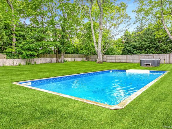 246 Hampton Street, Sag Harbor NY 11963
