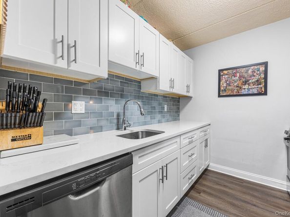 1 Consulate Drive 2H, Tuckahoe NY 10707