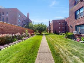 52-21 39th Road 2A, Woodside NY 11377