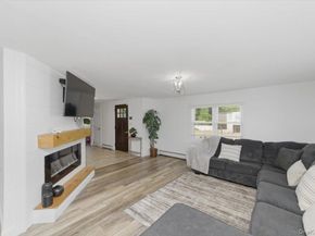 10 Rutgers Road, Farmingville NY 11738