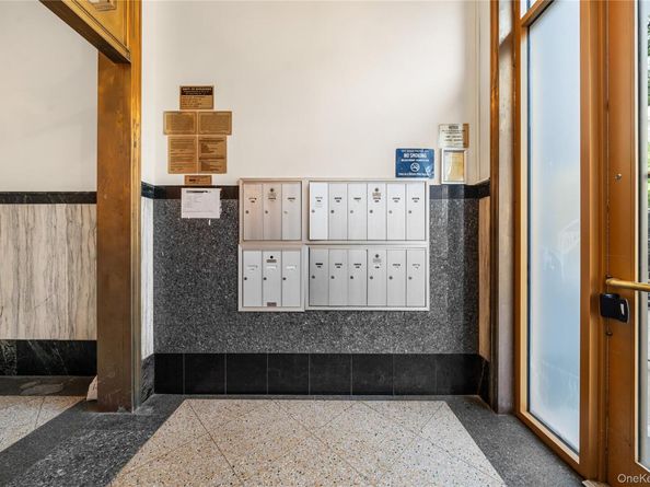 714 Seneca Avenue 504, Ridgewood NY 11385