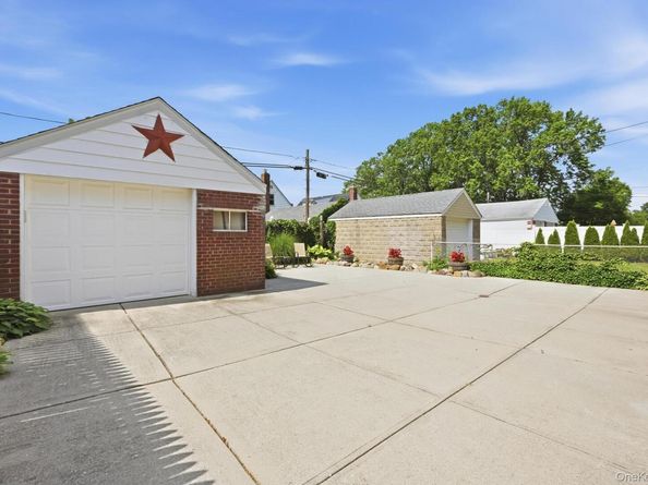 24616 86th Road, Bellerose NY 11426
