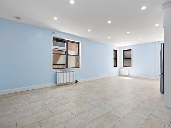 25 Indian Road 2A, New York (Manhattan) NY 10034