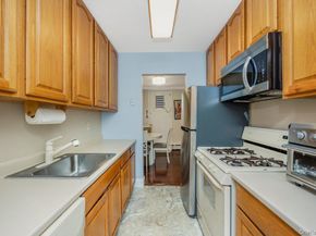 596 Broadway 15A, Lynbrook NY 11563