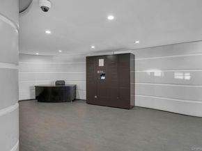 13240 Sanford Avenue 3R, Flushing NY 11355