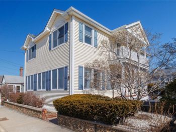 130 Cedarhurst Avenue