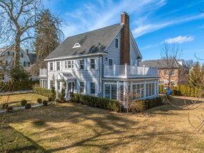 245 Arleigh Road, Douglaston NY 11363