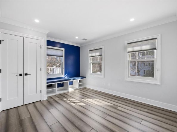 245 Arleigh Road, Douglaston NY 11363