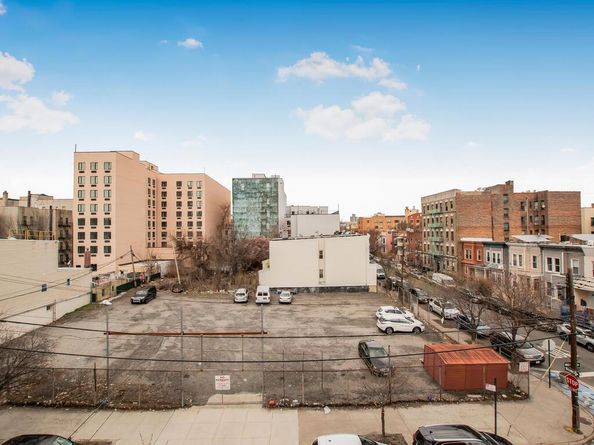 1347 Bristow Street 4B, Bronx NY 10459