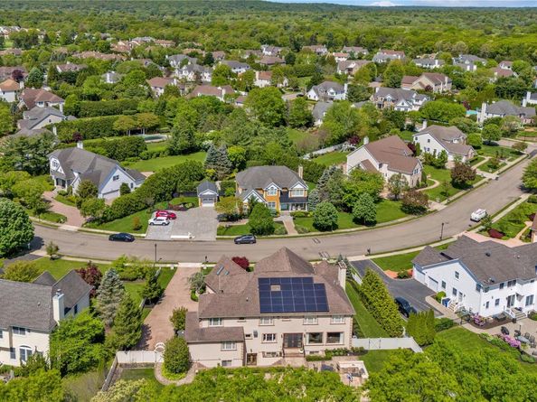 108 Fig Drive, Dix Hills NY 11746