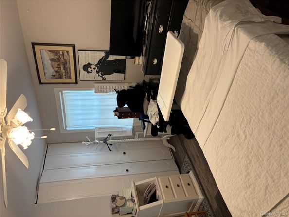 190 Canterbury Drive, Ridge NY 11961