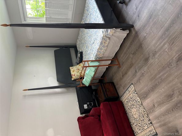 190 Canterbury Drive, Ridge NY 11961