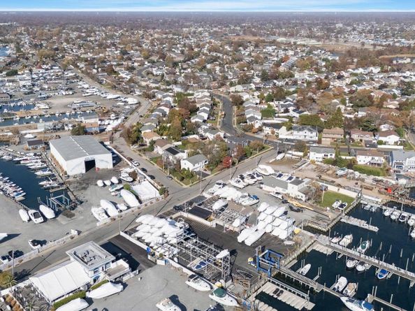 1975 Bayberry Avenue, Merrick NY 11566