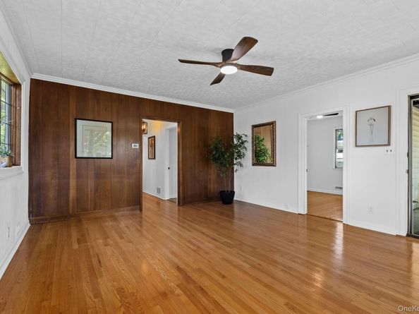 25 Bay Street, Bronx NY 10464