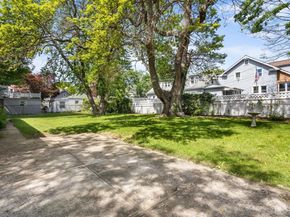 25 Bay Street, Bronx NY 10464