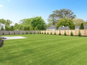 5 Argyle Road, East Quogue NY 11942