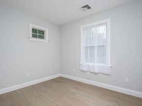 5 Argyle Road, East Quogue NY 11942