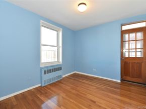 241-20 Northern Boulevard 6E, Douglaston NY 11362